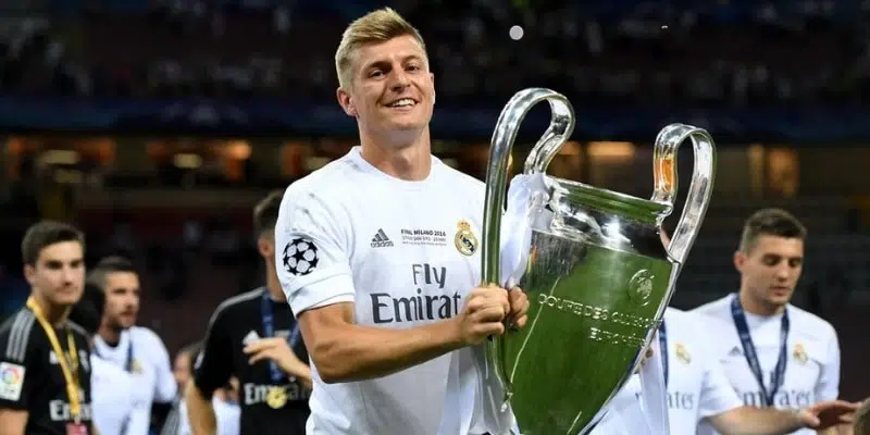 Những khoảnh khắc chói sáng trong sự nghiệp của Toni Kroos